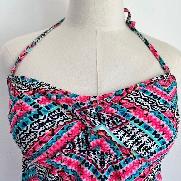 Catalina Tankini Swimsuit Tops Size Medium Multiprint Pink  Aqua Blue White and - Picture 2 of 11